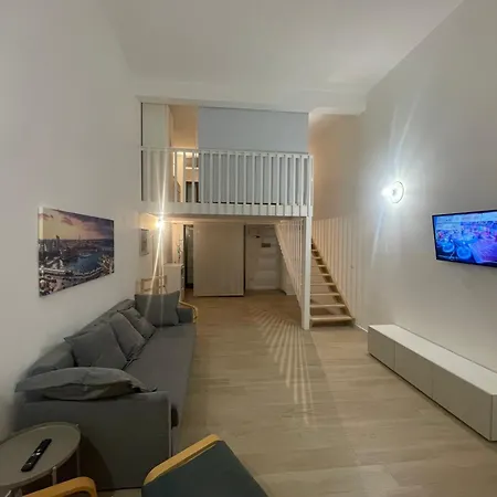 Loft Sofia 바리