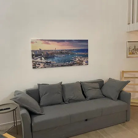 Loft Sofia Apartment Bari