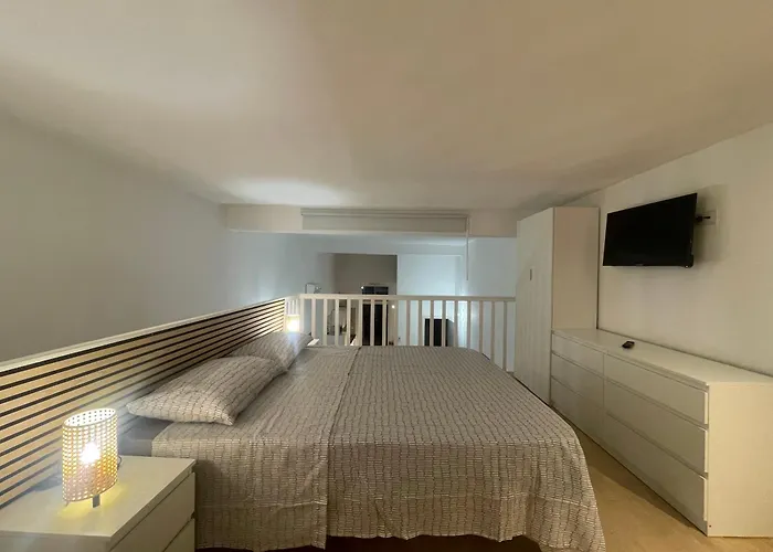 Loft Sofia Apartment Bari